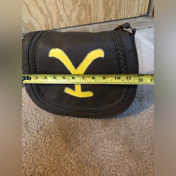 Womens Dutton Yellowstone Ranch Brown Rampage Crossbody Faux Leather Purse Bag - Picture 6 of 9